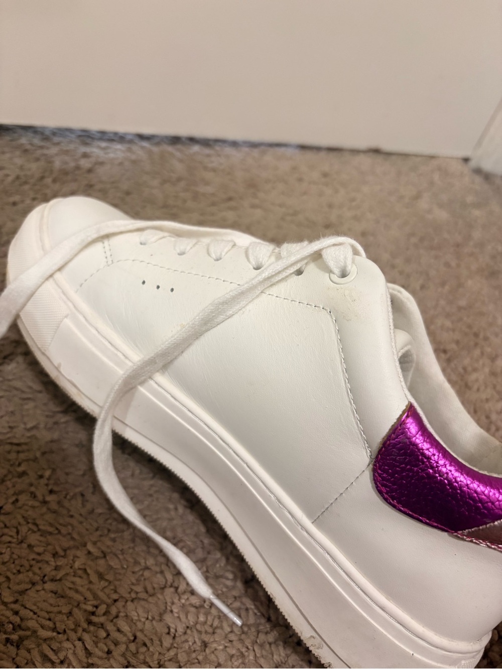 Kurt Geiger White Leather Sneakers with Rainbow Metallic Heel Accents - Picture 5 of 5